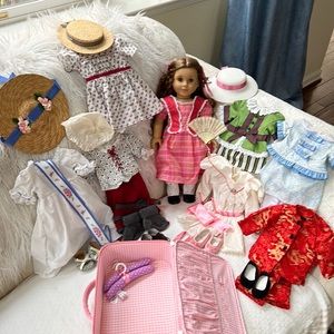 American Girl Marie Grace doll w outfits accessories